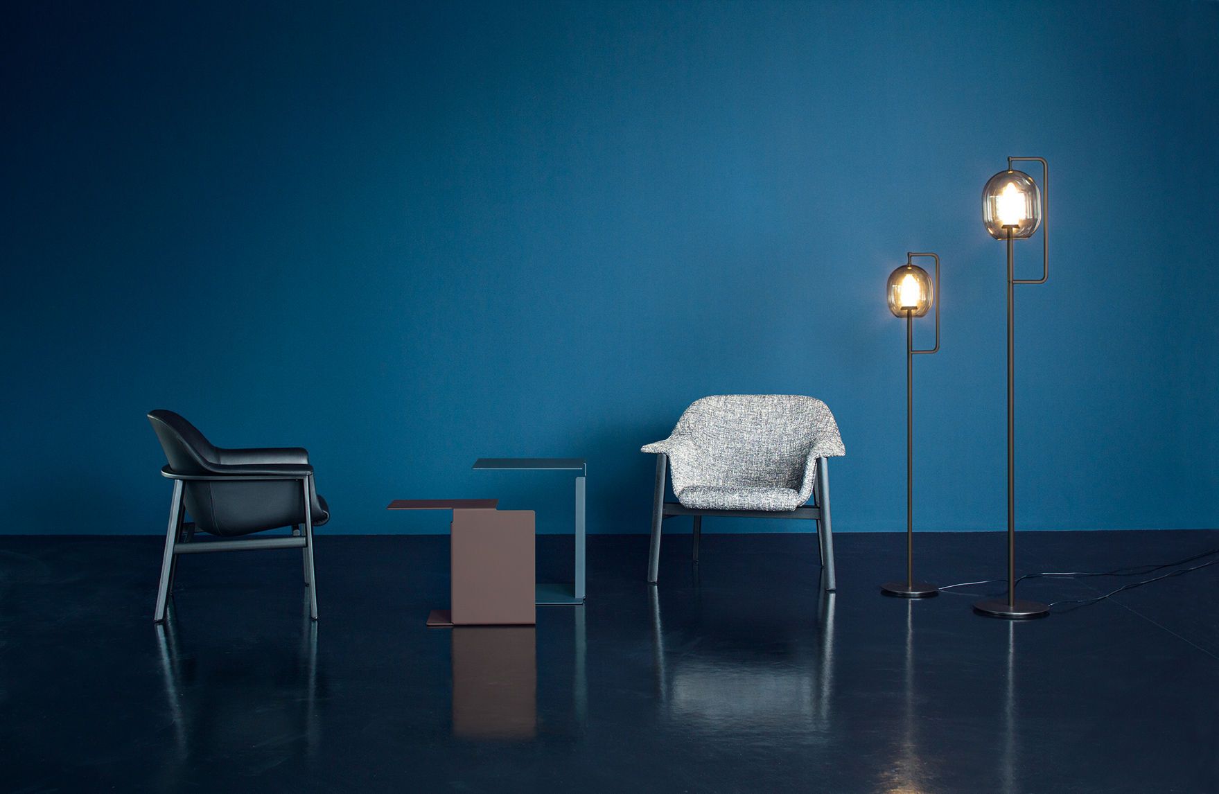 ClassiCon-Lantern Light Floor Lamp-content-2_2x.jpg