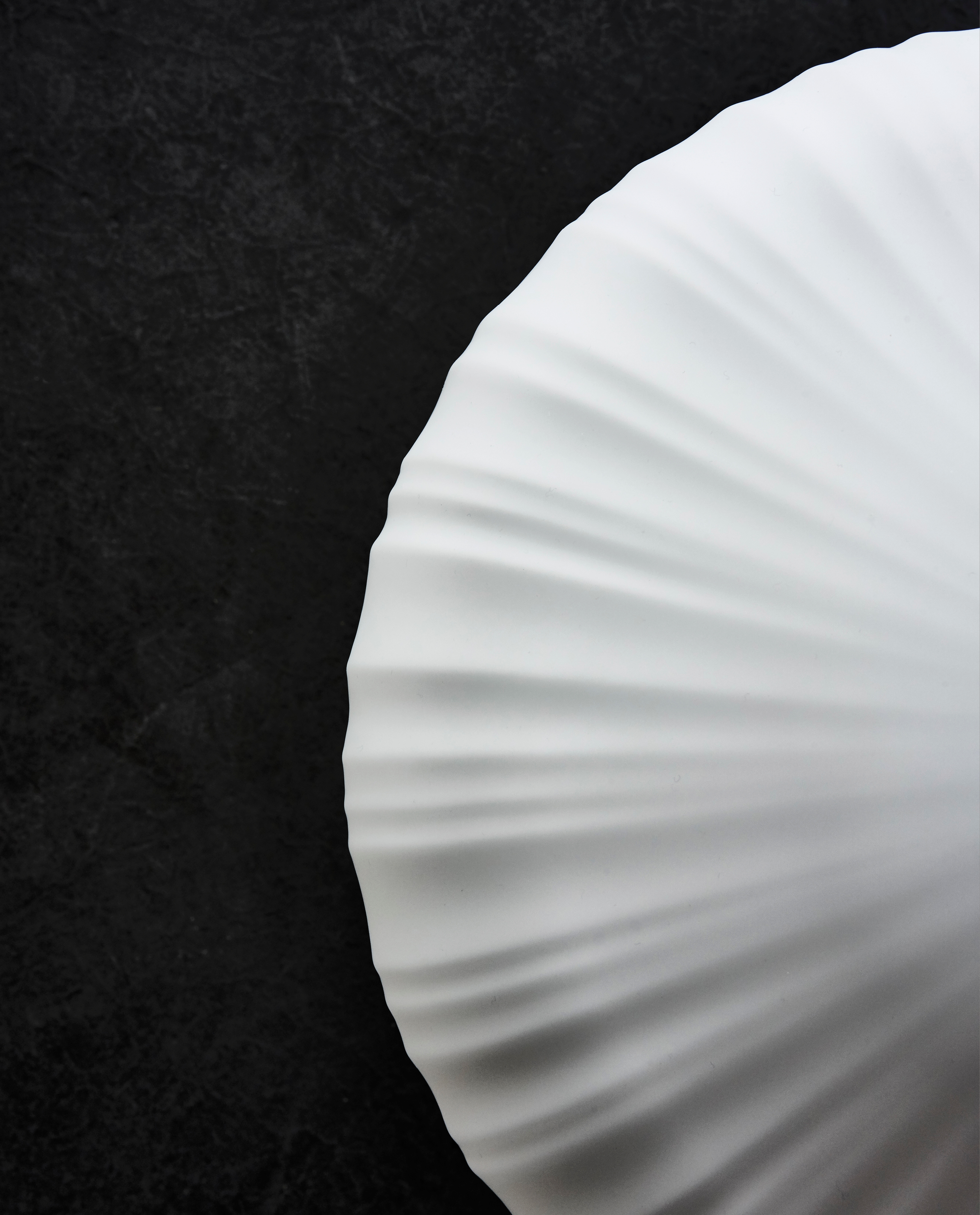 Plissée Floor Lamp
Neu 2020